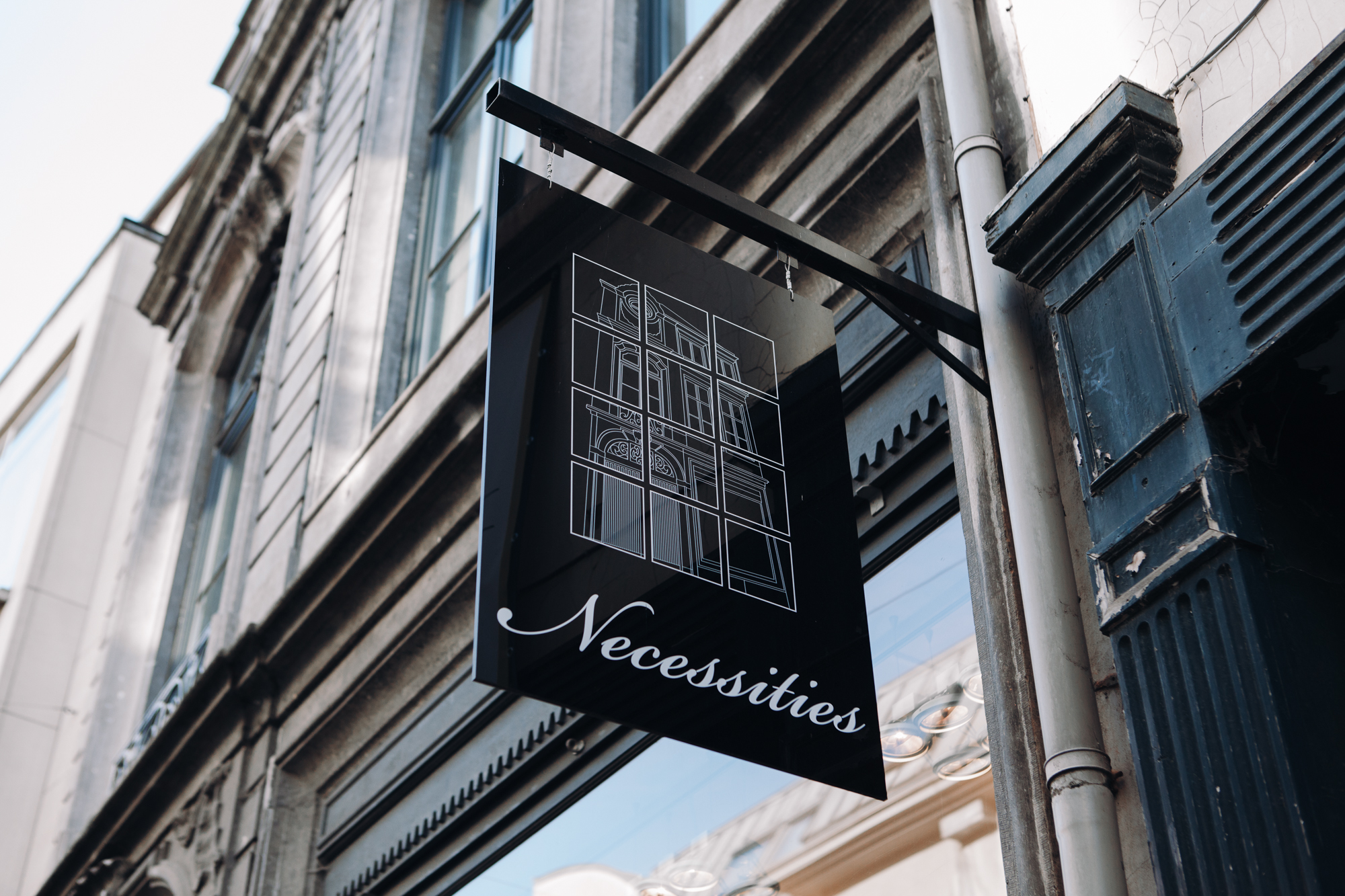 Necessities Antwerpen